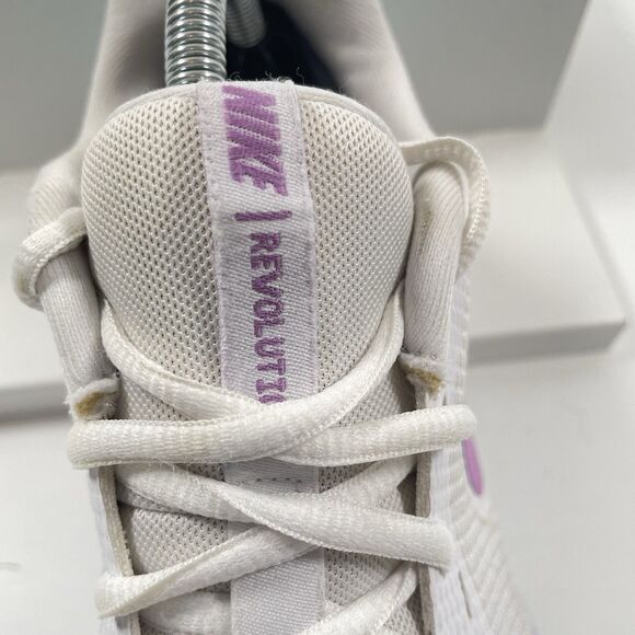 Nike Revolution 5 Womens Running Shoes BQ3207-111 White Sneakers Size 10.5 - Picture 9 of 12